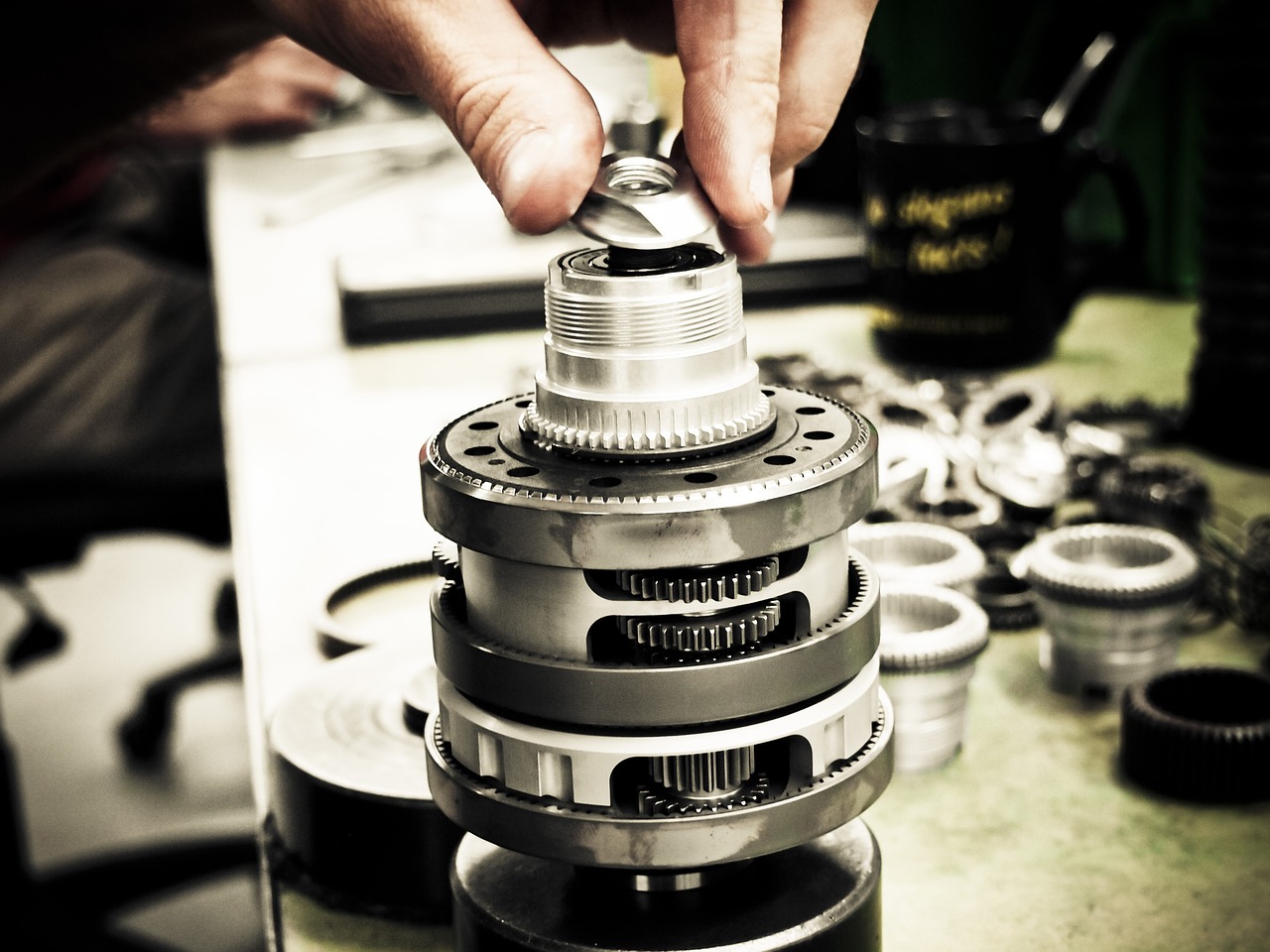 恒创科技实名账号：购买电脑软件平台